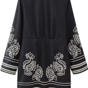 This Autumn Women's Black Long Sleeve Embroidered Loose Dress Design Made Of High Quality Polyster And Spandex Material. It Is Stretchy