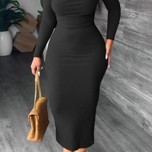 This Autumn Women's Plus Size Solid Color Off Shoulder Long Sleeve Sexy Dress Design Made Of High Quality Polyster And Spandex Material. It Come With Good Stretch And Wearing Comfortable And Feeling Freedom. The Tight And Fitted Dress Is The Most Popular Options From Party Girls. Shop Bodycon Dresses At Global Lover And Find Amazing Designs Sequins