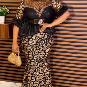 This Beaded Sequin Party Evening Gown African Ladies Stretch Mesh Dress Made Of Soft And Elastic Fabric. Global Lover Wholesale Plus Size Dresses And Hope Curvy Ladies Find Here a Warm And Exciting Place To Shop Affordable Curvy Dresses Online - Plus Size Casual