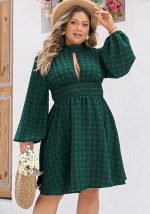 This Chic Sexy Bubble Ruffled Hollow Slim Fit Swing Women's Dress Made Of Soft And Elastic Fabric. Global Lover Wholesale Plus Size Dresses And Hope Curvy Ladies Find Here a Warm And Exciting Place To Shop Affordable Curvy Dresses Online - Plus Size Casual