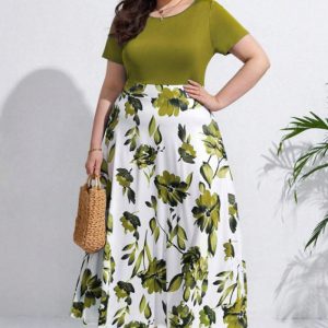 This Color Block Print Short Sleeve a Line Plus Size Women's Dress Made Of Soft And Elastic Fabric. Global Lover Wholesale Plus Size Dresses And Hope Curvy Ladies Find Here a Warm And Exciting Place To Shop Affordable Curvy Dresses Online - Plus Size Casual