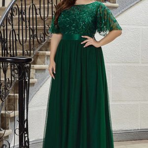 This Elegant Evening Dress Sequin Plus Size Party Dress Mesh Swing Formal Party Maxi Dress Made Of Soft And Elastic Fabric. Global Lover Wholesale Plus Size Dresses And Hope Curvy Ladies Find Here a Warm And Exciting Place To Shop Affordable Curvy Dresses Online - Plus Size Casual