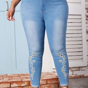 This Fall Plus Size Women Stretch Denim Pants Design Made Of Durable And Stretchy Material. It Is a Must-Have Item For Your Closet. Global Lover Offer a Rich Selection Of Wholesale Plus Size Bottoms. You Will Find Wide Range Fabric