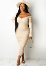 This Fall/Winter v-Neck Off Shoulder Ribbed Sexy Plus Size Dress Made Of Soft And Elastic Fabric. Global Lover Wholesale Plus Size Dresses And Hope Curvy Ladies Find Here a Warm And Exciting Place To Shop Affordable Curvy Dresses Online - Plus Size Casual