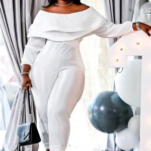 This Fall/Winter Women's Plus Size Loose Ruffle High Stretch Sexy Ribbed Jumpsuit Design Made Of High Quality Polyster And Spandex Material. It Is Stretchy