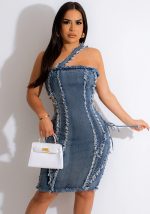 This Fashion Strap Stretch Denim Patchwork Dress Design Made Of High Quality Polyster And Spandex Material. It Come With Good Stretch And Wearing Comfortable And Feeling Freedom. The Tight And Fitted Dress Is The Most Popular Options From Party Girls. Shop Bodycon Dresses At Global Lover And Find Amazing Designs Sequins