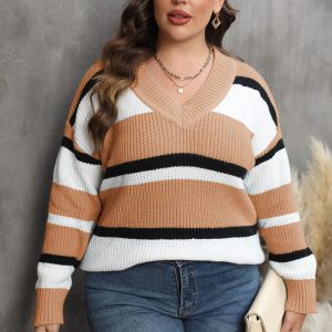 This Ladies Pullover Sweater Plus Size Women's Fall Winter v-Neck Contrast Color Patchwork Fashion Sweater Made Of Comfortable And Elastic Fabric. It Is Wholesale Sexy Plus Size Tops For Women. With The Gradual Rise Of Feminist Awareness