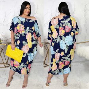 This Large Plus Size Dress Chic Career Floral Print Round Neck Short Sleeve Maxi Dress Made Of Soft And Elastic Fabric. Global Lover Wholesale Plus Size Dresses And Hope Curvy Ladies Find Here a Warm And Exciting Place To Shop Affordable Curvy Dresses Online - Plus Size Casual