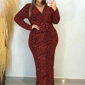 This Leopard Slim Waist v Neck Long Sleeve Chic Autumn Fit Long Bodycon Dress Made Of Soft And Elastic Fabric. Global Lover Wholesale Plus Size Dresses And Hope Curvy Ladies Find Here a Warm And Exciting Place To Shop Affordable Curvy Dresses Online - Plus Size Casual