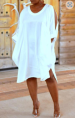 This Oversized Casual Pocket Slit Plus Size Shirt Dress Made Of Soft And Elastic Fabric. Global Lover Wholesale Plus Size Dresses And Hope Curvy Ladies Find Here a Warm And Exciting Place To Shop Affordable Curvy Dresses Online - Plus Size Casual