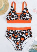 This Plus Size Digital Print High Waist Two Pieces Bikini Swimsuit Is Made Of Good Quality Lycra And Spandex Fabric