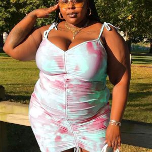 This Plus Size Lace-Up Tie Dye Drawstring Sexy Print v-Neck Low Back Dress Made Of Soft And Elastic Fabric. Global Lover Wholesale Plus Size Dresses And Hope Curvy Ladies Find Here a Warm And Exciting Place To Shop Affordable Curvy Dresses Online - Plus Size Casual