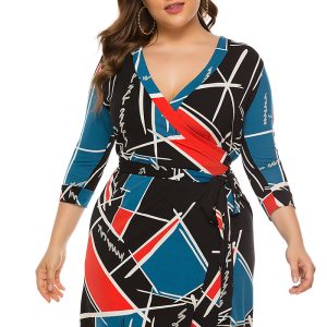 This Plus Size Ladies v Neck Long Sleeve Casual Dress Made Of Soft And Elastic Fabric. Global Lover Wholesale Plus Size Dresses And Hope Curvy Ladies Find Here a Warm And Exciting Place To Shop Affordable Curvy Dresses Online - Plus Size Casual