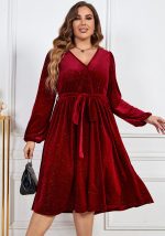 This Plus Size Loose Chic High Waist Lace v Neck Solid Color Women's Glitter Dress Made Of Soft And Elastic Fabric. Global Lover Wholesale Plus Size Dresses And Hope Curvy Ladies Find Here a Warm And Exciting Place To Shop Affordable Curvy Dresses Online - Plus Size Casual