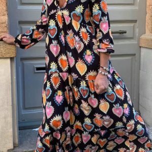 This Plus Size Loose Fashion Print Plus Size Women's Autumn And Winter Dress Design Made Of High Quality Polyster And Spandex Material