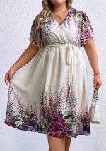 This Plus Size Printed v-Neck Belted Women's Dress Made Of Soft And Elastic Fabric. Global Lover Wholesale Plus Size Dresses And Hope Curvy Ladies Find Here a Warm And Exciting Place To Shop Affordable Curvy Dresses Online - Plus Size Casual