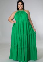 This Plus Size Sexy Sleeveless Solid Color Bohemian Long Swing Dress Made Of Soft And Elastic Fabric. Global Lover Wholesale Plus Size Dresses And Hope Curvy Ladies Find Here a Warm And Exciting Place To Shop Affordable Curvy Dresses Online - Plus Size Casual