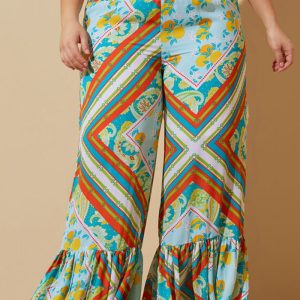 This Plus Size Summer Print Wide Leg Pants Design Made Of Durable And Stretchy Material. It Is a Must-Have Item For Your Closet. Global Lover Offer a Rich Selection Of Wholesale Plus Size Bottoms. You Will Find Wide Range Fabric