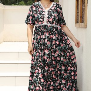 This Plus Size v-Neck Floral Printed Lace Patchwork Loose Long Dress Beach Holidays Dress Made Of Soft And Elastic Fabric. Global Lover Wholesale Plus Size Dresses And Hope Curvy Ladies Find Here a Warm And Exciting Place To Shop Affordable Curvy Dresses Online - Plus Size Casual