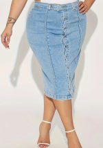 This Plus Size Women Bodycon Stretch Denim Skirt Design Made Of Durable And Stretchy Material. It Is a Must-Have Item For Your Closet. Global Lover Offer a Rich Selection Of Wholesale Plus Size Bottoms. You Will Find Wide Range Fabric