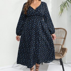 This Plus Size Women Casual Floral v-Neck Long Sleeve Dress Made Of Soft And Elastic Fabric. Global Lover Wholesale Plus Size Dresses And Hope Curvy Ladies Find Here a Warm And Exciting Place To Shop Affordable Curvy Dresses Online - Plus Size Casual