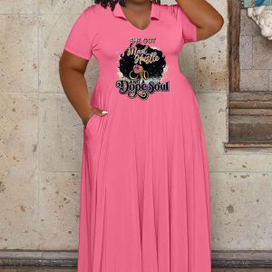 This Plus Size Women Casual Turndown Collar Printed Short Sleeve Maxi Dress Made Of Soft And Elastic Fabric. Global Lover Wholesale Plus Size Dresses And Hope Curvy Ladies Find Here a Warm And Exciting Place To Shop Affordable Curvy Dresses Online - Plus Size Casual