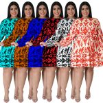 This Plus Size Women Fall Long Sleeve Print Dress Made Of Soft And Elastic Fabric. Global Lover Wholesale Plus Size Dresses And Hope Curvy Ladies Find Here a Warm And Exciting Place To Shop Affordable Curvy Dresses Online - Plus Size Casual