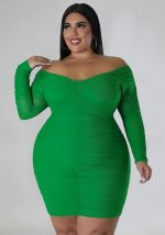 This Plus Size Women Fall Off Shoulder Long Sleeve Bodycon Dress Made Of Soft And Elastic Fabric. Global Lover Wholesale Plus Size Dresses And Hope Curvy Ladies Find Here a Warm And Exciting Place To Shop Affordable Curvy Dresses Online - Plus Size Casual