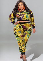 This Plus Size Women Fall Print Two-Piece Set Design And Made Of Comfortable And Elastic Fabric. Wholesale Plus Size Two Piece Sets Is a Must-Have Item For Curvy Ladies. Two Piece Sets Can Either Be Worn Together Or Individually