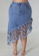 This Plus Size Women Fringe Denim Skirt Design Made Of Durable And Stretchy Material. It Is a Must-Have Item For Your Closet. Global Lover Offer a Rich Selection Of Wholesale Plus Size Bottoms. You Will Find Wide Range Fabric