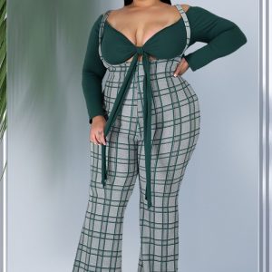 This Plus Size Women Long Sleeve Top And Plaid Suspenders Set Design Made Of High Quality Polyster And Spandex Material. It Is Stretchy