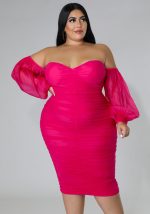 This Plus Size Women Mesh Pleated Long Sleeve Dress Made Of Soft And Elastic Fabric. Global Lover Wholesale Plus Size Dresses And Hope Curvy Ladies Find Here a Warm And Exciting Place To Shop Affordable Curvy Dresses Online - Plus Size Casual