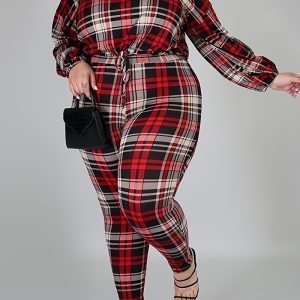 This Plus Size Women Plaid Print Long Sleeve Top And Pant Two-Piece Set Design And Made Of Comfortable And Elastic Fabric. Wholesale Plus Size Two Piece Sets Is a Must-Have Item For Curvy Ladies. Two Piece Sets Can Either Be Worn Together Or Individually