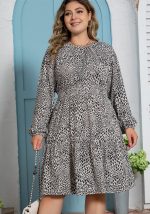 This Plus Size Women Printed Long Sleeve Maxi Dress Made Of Soft And Elastic Fabric. Global Lover Wholesale Plus Size Dresses And Hope Curvy Ladies Find Here a Warm And Exciting Place To Shop Affordable Curvy Dresses Online - Plus Size Casual