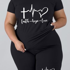 This Plus Size Women Printed Top And Shorts Two-Piece Set Design And Made Of Comfortable And Elastic Fabric. Wholesale Plus Size Two Piece Sets Is a Must-Have Item For Curvy Ladies. Two Piece Sets Can Either Be Worn Together Or Individually