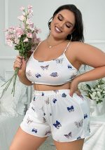 Questo Plus Size donne See-Through Lace-Up Night Dress Sexy Lingerie fatto di materiale durevole ed elastico. Lingerie donna Plus Size all'ingrosso a Global Lover prestare maggiore attenzione alla novità e l'unicità di stili. Offriamo enormi selezioni di lingerie sexy plus size Xl