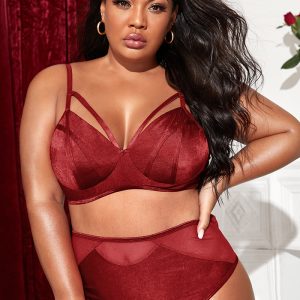 This Plus Size Women Sexy Bra + High Waist Panty Lingerie Set Made Of Durable And Elastic Material. Women¡¯s Plus Size Wholesale Lingerie At Global Lover Pay More Attention To The Novelty And Uniqueness Of Styles. We Offer Huge Selections Of Sexy Plus Size Lingerie Xl