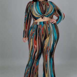 This Plus Size Women Sexy Printed Long Sleeve Top And Pants Two-Piece Set Design And Made Of Comfortable And Elastic Fabric. Wholesale Plus Size Two Piece Sets Is a Must-Have Item For Curvy Ladies. Two Piece Sets Can Either Be Worn Together Or Individually