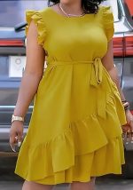 This Plus Size Women Solid Pleated Casual Dress Made Of Soft And Elastic Fabric. Global Lover Wholesale Plus Size Dresses And Hope Curvy Ladies Find Here a Warm And Exciting Place To Shop Affordable Curvy Dresses Online - Plus Size Casual