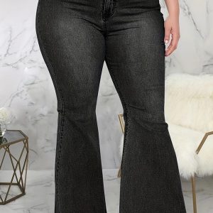 This Plus Size Women Stretch Bell Bottom Denim Pants Design Made Of Durable And Stretchy Material. It Is a Must-Have Item For Your Closet. Global Lover Offer a Rich Selection Of Wholesale Plus Size Bottoms. You Will Find Wide Range Fabric