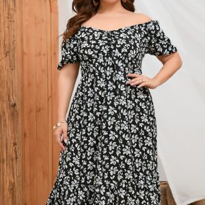 This Plus Size Women Summer Print Short Sleeve Ruffle Dress Made Of Soft And Elastic Fabric. Global Lover Wholesale Plus Size Dresses And Hope Curvy Ladies Find Here a Warm And Exciting Place To Shop Affordable Curvy Dresses Online - Plus Size Casual