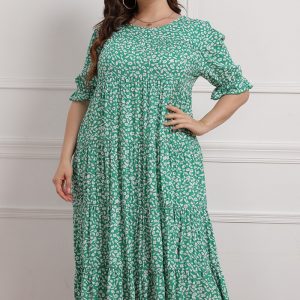 This Plus Size Women Summer Short Sleeve Printed Loose Dress Made Of Soft And Elastic Fabric. Global Lover Wholesale Plus Size Dresses And Hope Curvy Ladies Find Here a Warm And Exciting Place To Shop Affordable Curvy Dresses Online - Plus Size Casual