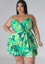 This Plus Size Women Summer v-Neck Printed Camisole Ties Casual Two-Piece Set Design And Made Of Comfortable And Elastic Fabric. Wholesale Plus Size Two Piece Sets Is a Must-Have Item For Curvy Ladies. Two Piece Sets Can Either Be Worn Together Or Individually