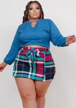 This Plus Size Women Top And Plaid Culottes Two-Piece Set Design And Made Of Comfortable And Elastic Fabric. Wholesale Plus Size Two Piece Sets Is a Must-Have Item For Curvy Ladies. Two Piece Sets Can Either Be Worn Together Or Individually