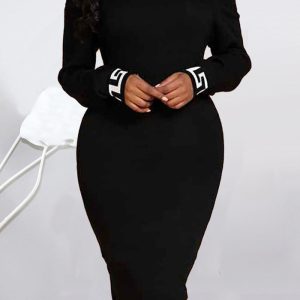 This Plus Size Women's Fall Tight Fitting Lace Contrast Off Shoulder Plus Size Dress Made Of Soft And Elastic Fabric. Global Lover Wholesale Plus Size Dresses And Hope Curvy Ladies Find Here a Warm And Exciting Place To Shop Affordable Curvy Dresses Online - Plus Size Casual