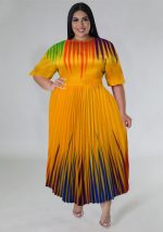 This Plus Size Women's Digital Positioning Print Pleated Round Neck Long Casual Dress Made Of Soft And Elastic Fabric. Global Lover Wholesale Plus Size Dresses And Hope Curvy Ladies Find Here a Warm And Exciting Place To Shop Affordable Curvy Dresses Online - Plus Size Casual