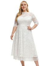 This Plus Size Women's Lace Evening Dress Made Of Soft And Elastic Fabric. Global Lover Wholesale Plus Size Dresses And Hope Curvy Ladies Find Here a Warm And Exciting Place To Shop Affordable Curvy Dresses Online - Plus Size Casual