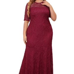 This Plus Size Women's Lace Evening Dress Bridesmaid Dress Made Of Soft And Elastic Fabric. Global Lover Wholesale Plus Size Dresses And Hope Curvy Ladies Find Here a Warm And Exciting Place To Shop Affordable Curvy Dresses Online - Plus Size Casual