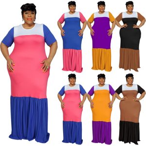 This Plus Size Women's Round Neck Short Sleeve Multicolor Patchwork Swing Maxi Dress Made Of Soft And Elastic Fabric. Global Lover Wholesale Plus Size Dresses And Hope Curvy Ladies Find Here a Warm And Exciting Place To Shop Affordable Curvy Dresses Online - Plus Size Casual