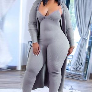 This Plus Size Women's Set High Stretch Knitting Ribbed Tight Fitting Jumpsuit Coat Two-Piece Set Design And Made Of Comfortable And Elastic Fabric. Wholesale Plus Size Two Piece Sets Is a Must-Have Item For Curvy Ladies. Two Piece Sets Can Either Be Worn Together Or Individually